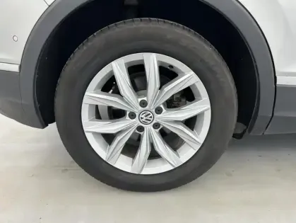 Photo 21 Volkswagen Tiguan Gén. II Ph1 Carat 5
