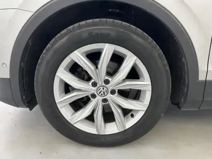 Photo 18 Volkswagen Tiguan Gén. II Ph1 Carat 5