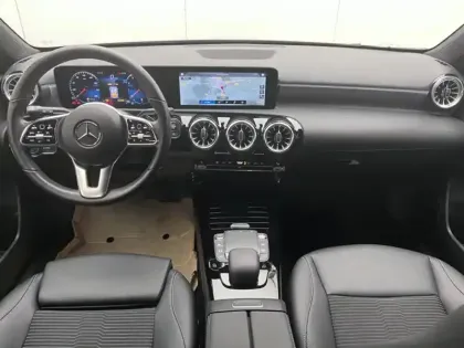 Photo 10 Mercedes Classe A 200 Progressive Line