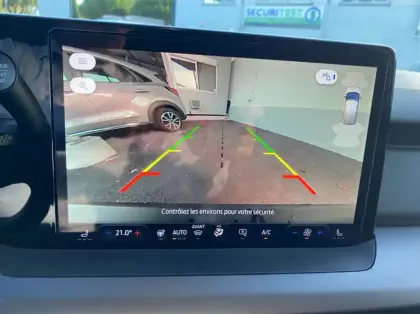 Photo 15 Ford Transit Courier Gén. II Ph1 Limited 2