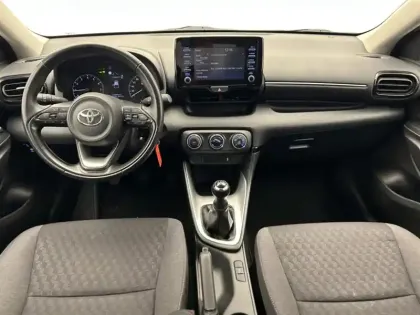 Photo 10 Toyota Yaris 70 VVT-i Dynamic