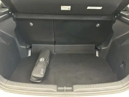 Photo 9 Toyota Yaris 70 VVT-i Dynamic