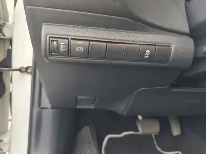 Photo 16 Toyota Corolla Hybride 122h Dynamic