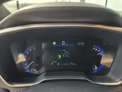 Photo 14 Toyota Corolla Hybride 122h Dynamic