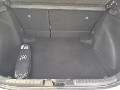 Photo 8 Toyota Corolla Hybride 122h Dynamic