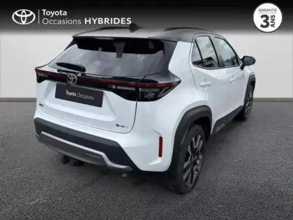 Photo 16 Toyota Yaris Gén. I Ph1 NG Première 5