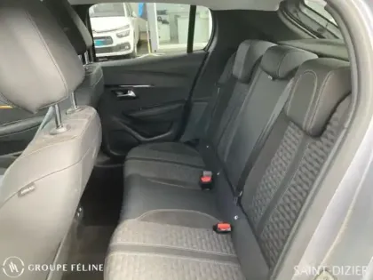 Photo 9 Peugeot 208 Gén. II Ph1 NG Roadtrip 5