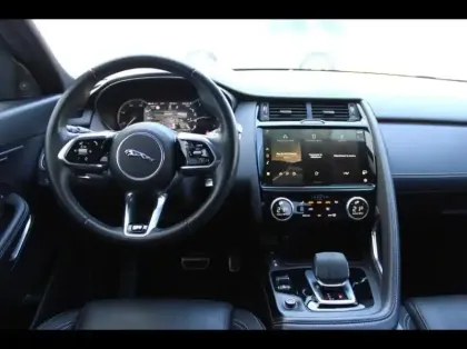 Photo 6 Jaguar E-Pace Gén. I (X540) Ph2 Evo R-Dynamic S 5