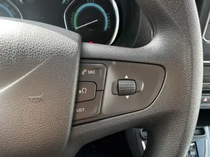 Photo 8 Opel Vivaro Gén. III Ph2 Pack Premium Connect 4