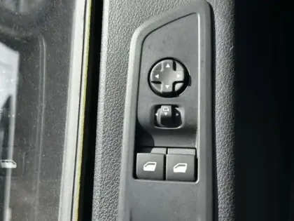 Photo 10 Opel Vivaro Gén. III Ph2 Pack Premium Connect 4