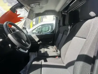 Photo 6 Opel Vivaro Gén. III Ph2 Pack Premium Connect 4