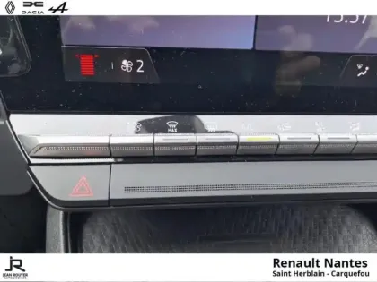 Photo 11 Renault Megane Gén. V (BCB) Ph1 Equilibre 5