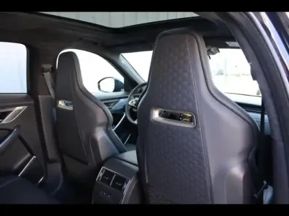 Photo 9 Jaguar F-Pace Gén. I (X761) Ph2 SVR 5