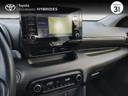 Photo 14 Toyota Yaris Gén. IV Ph1 Dynamic Business 5