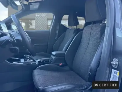 Photo 8 DS DS 3  Crossback BlueHDi 130ch Performance Line + Automatique 98g
