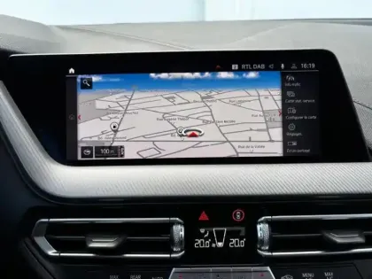 Photo 14 BMW Serie 1 Série 1 118dA 150ch M Sport 8cv