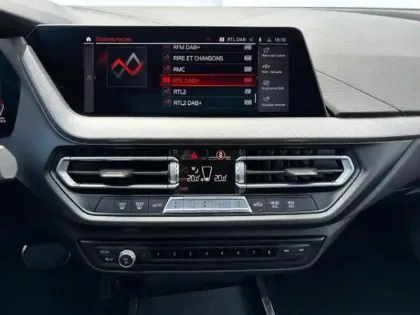 Photo 12 BMW Serie 1 Série 1 118dA 150ch M Sport 8cv