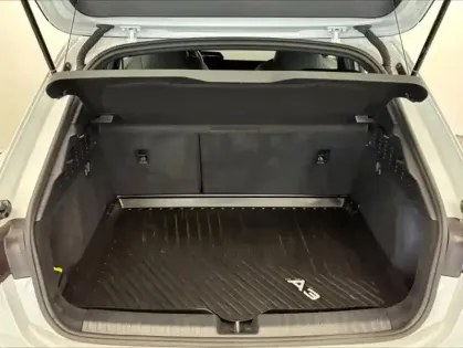 Photo 9 Audi A3 Gén. IV Ph1 S line 5