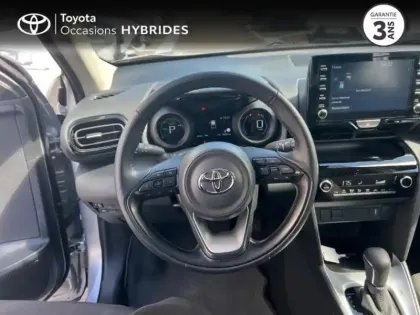 Photo 8 Toyota Yaris Gén. I Ph1 Dynamic 5