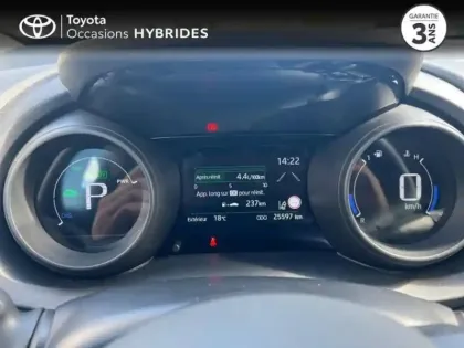 Photo 13 Toyota Yaris Gén. I Ph1 Dynamic 5