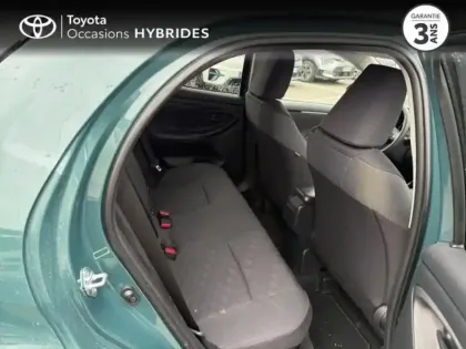 Photo 21 Toyota Yaris  116h Design 5p MC24