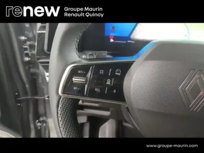 Photo 7 Renault Austral  1.2 E-Tech full hybrid 200ch Techno - 25