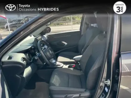 Photo 10 Toyota Yaris Gén. I Ph1 Dynamic 5