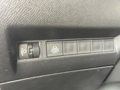 Photo 11 Peugeot 2008 Gén. II Ph1 NG Allure 5