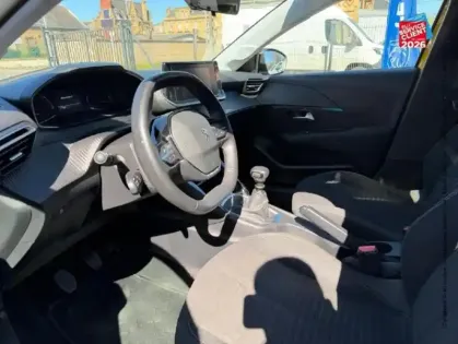 Photo 14 Peugeot 208 Gén. II Ph1 NG Style 5