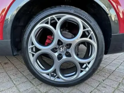 Photo 8 Alfa Romeo Tonale Gén. I Ph1 Edizione Speciale 5