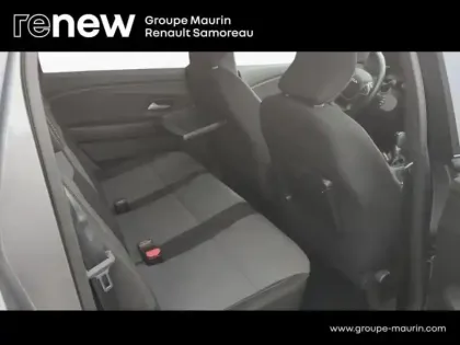 Photo 15 Dacia Jogger  1.6 hybrid 140ch Extreme 7 places -24