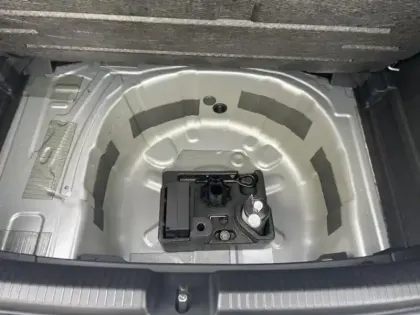 Photo 11 Volkswagen Polo Gén. VI Ph2 Evo R-Line Edition 5