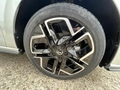 Photo 6 Volkswagen Polo Gén. VI Ph2 Evo R-Line Edition 5