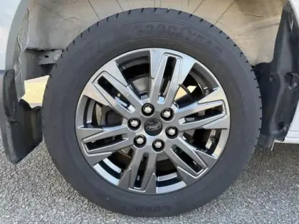 Photo 8 Ford Custom Gén. II Ph1 Limited 1