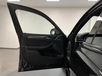 Photo 6 BMW X3 Gén. I (G08) Ph2 Impressive 5