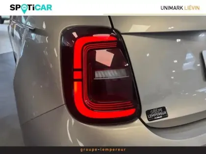 Photo 6 Fiat 500 Gén. II Ph1 MY25 Giorgio Armani C. Ed 3