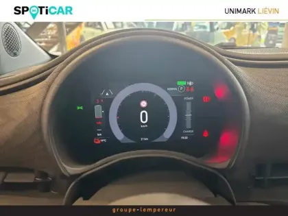 Photo 12 Fiat 500 Gén. II Ph1 MY25 Giorgio Armani C. Ed 3