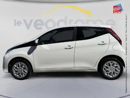 Photo 8 Toyota Aygo Gén. II Ph2 x-play x-app 5