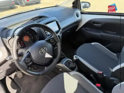 Photo 14 Toyota Aygo Gén. II Ph2 x-play x-app 5