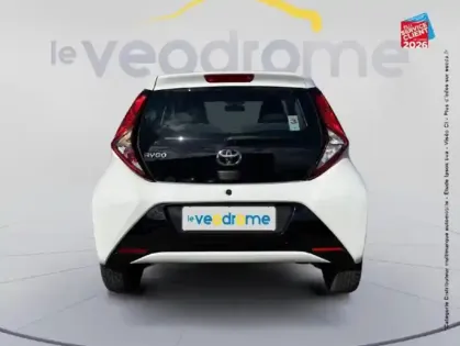 Photo 6 Toyota Aygo Gén. II Ph2 x-play x-app 5