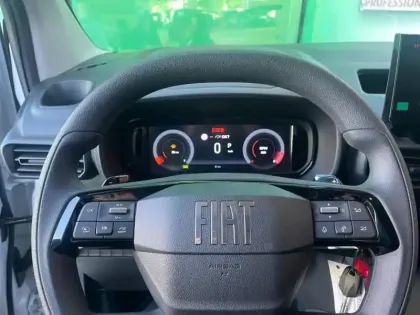 Photo 14 Fiat Doblo Gén. III Ph2 Pack Premium Connect 4