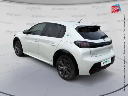 Photo 22 Peugeot 208  e- 136ch Allure