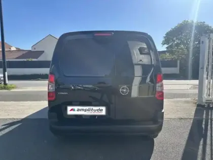 Photo 5 Opel Combo  Cargo M Diesel 130ch automatique Pack Premium Connect