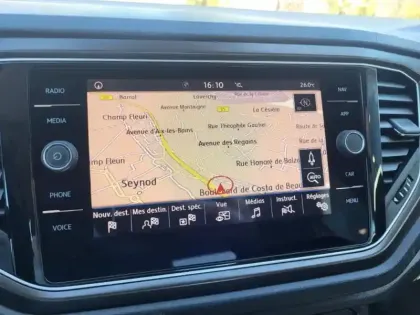 Photo 8 Volkswagen T-roc Gén. I Ph1 Lounge 5