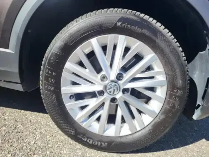 Photo 6 Volkswagen T-roc Gén. I Ph1 Lounge 5