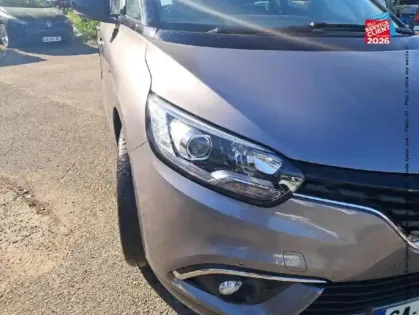 Photo 12 Renault Scenic  1.7 Blue dCi 120ch Limited EDC - 21