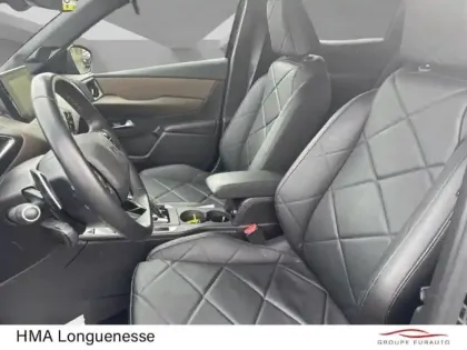 Photo 10 DS DS 3  Crossback PureTech 130ch So Chic Automatique