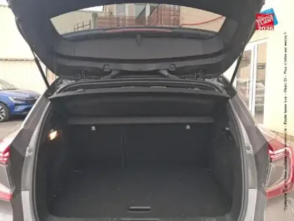 Photo 13 Renault Captur  1.6 E-Tech hybride 145ch Engineered