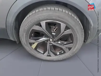 Photo 9 Renault Captur  1.6 E-Tech hybride 145ch Engineered