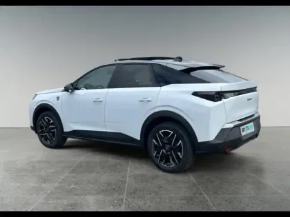 Photo 17 Peugeot 3008  Hybrid 145ch GT e-DCS6 / toit ouvrant